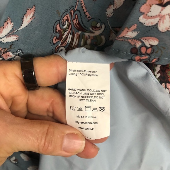 Suzanne Betro Wraparound Dress Floral Sleeveless Long Sleeve Lined - Picture 13 of 14